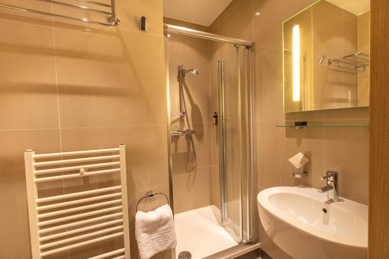 Hotel Villa Necas Žilina Extérieur photo