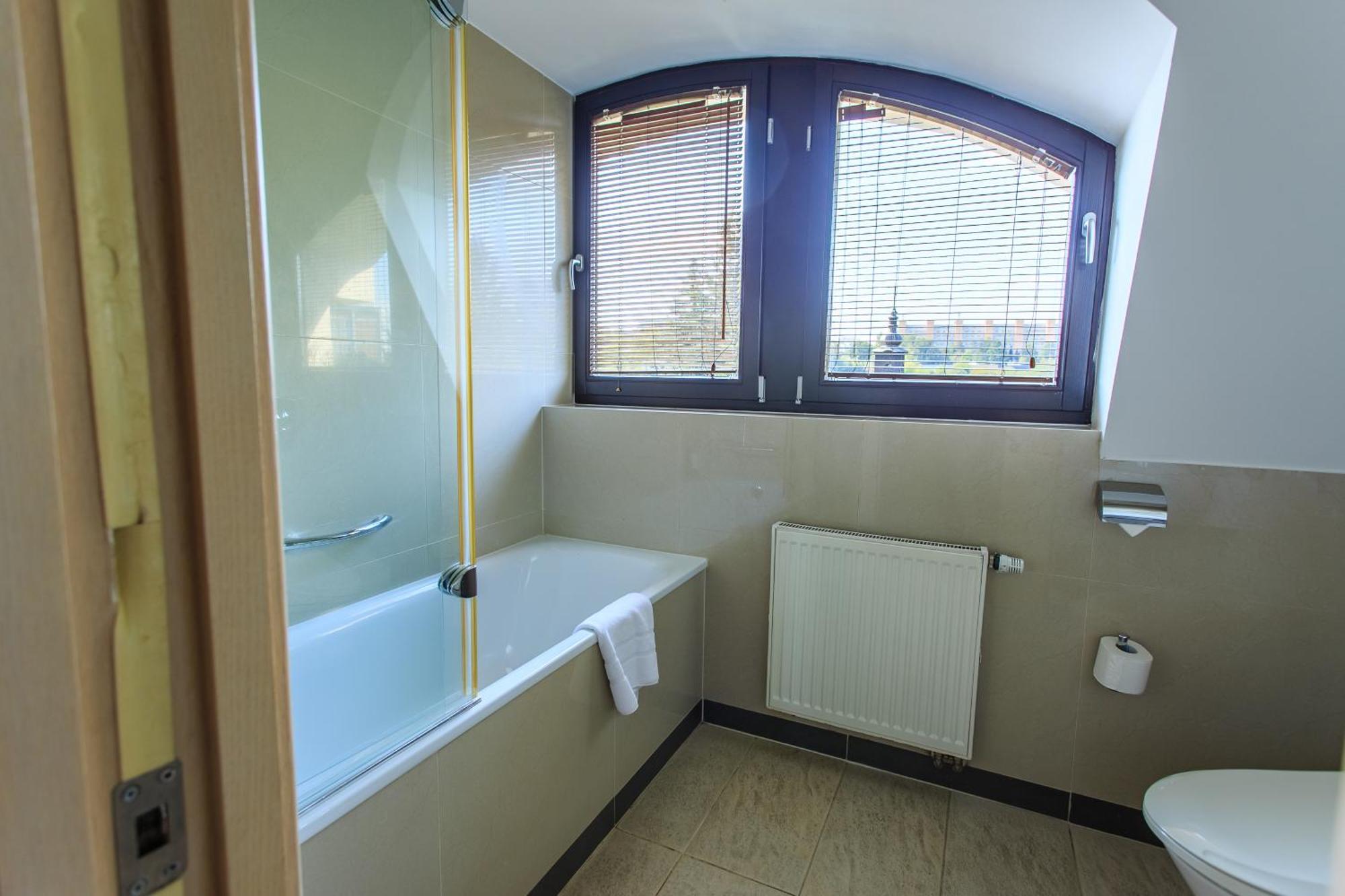 Hotel Villa Necas Žilina Extérieur photo