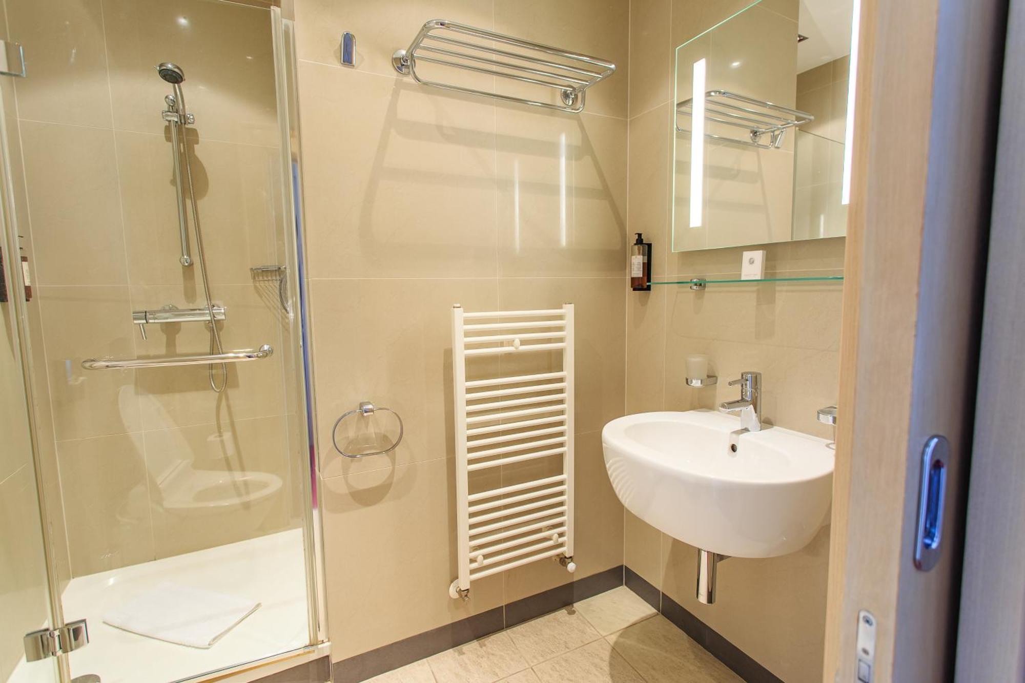Hotel Villa Necas Žilina Extérieur photo